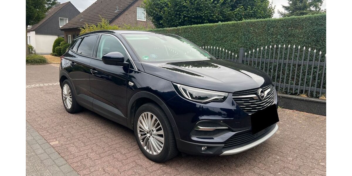 Opel Grandland (X) 220.000 km 6.950 &euro; Aachen 52078