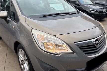 Opel Meriva 120.700 km 4.999 &euro; Torgau 04860