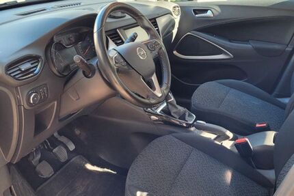 Opel Crossland (X)