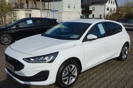 Ford Focus 33.456 km 15.990 &euro; Tauberbischofsheim 97941