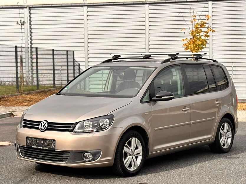 VW Touran 167.000 km 8.999 € Göttingen 37079