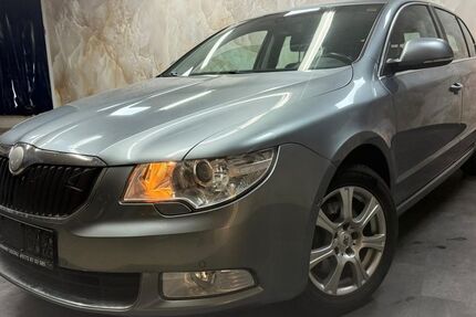 Skoda Superb 287.000 km 3.390 &euro; Soltau 29614