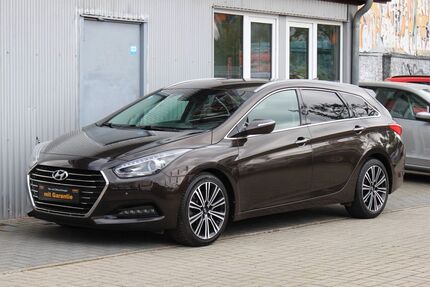 Hyundai i40 132.870 km 12.490 &euro; Berlin 13089