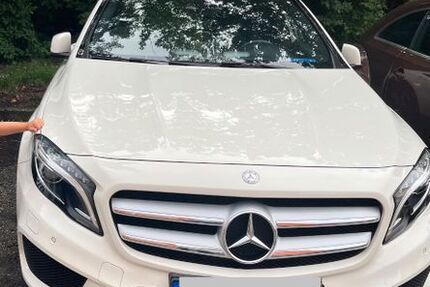 Mercedes-Benz GLA 200 128.420 km 17.000 &euro; Leipzig 04349