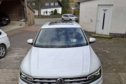 VW Tiguan 193.316 km 22.250 € Salmtal 54528