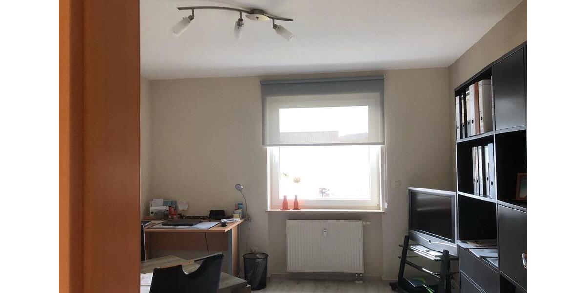 Etagenwohnung Bad Pyrmont - 3 Zimmer, 87 m&sup2;, 285.000&euro; | Angebot:27208824