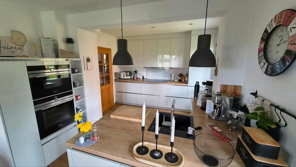 Einfamilienhaus Flintbek - 5 Zimmer, 184 m&sup2;, 2.400&euro; | Angebot:26255590