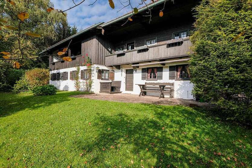 Haus zum Kaufen in Waakirchen 1.300.000 € 316 m²