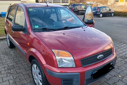 Ford Fusion 74.000 km 3.500 &euro; Reutlingen 72770