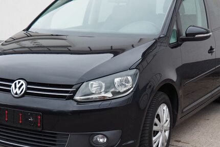 VW Touran 156.547 km 7.790 &euro; Magdeburg 39128