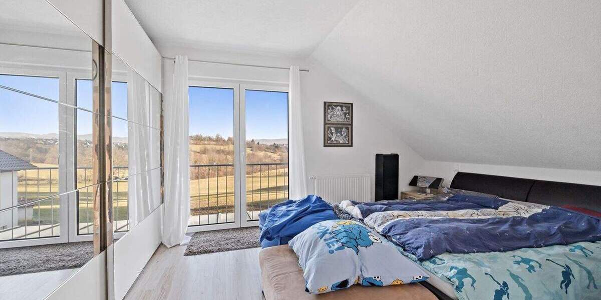 Doppelhaushälfte Reutlingen Sickenhausen - 4 Zimmer, 109 m&sup2;, 500.000&euro; | Angebot:24711822