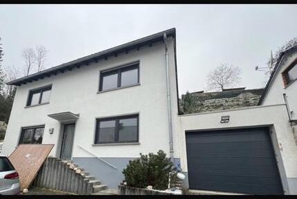 Modernes Einfamilienhaus , kernsaniert 2023 Neuwied Segendorf