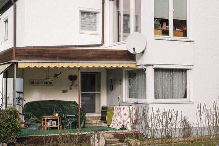 +++ Reiheneckhaus mit Charme und Potenzial +++ 5 zimmer