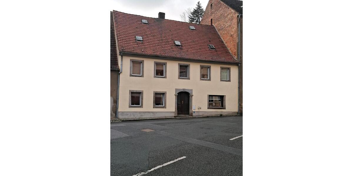Reihenhaus Löbau - 5 Zimmer, 130 m&sup2;, 155.000&euro; | Angebot:27142801
