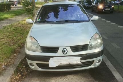 Renault Clio 71.000 km 1.150 &euro; Berlin 13347