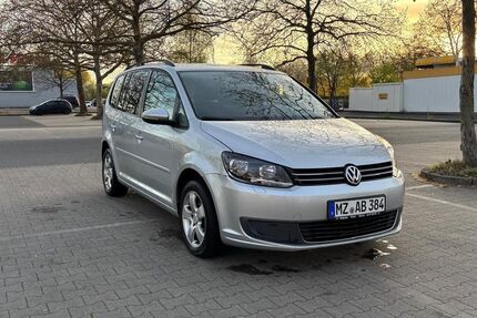 VW Touran 184.000 km 7.800 &euro; Mainz 55127
