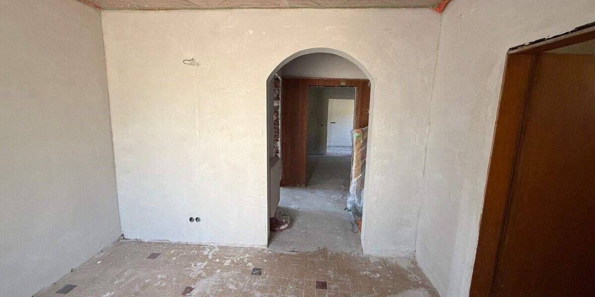 Einfamilienhaus Quierschied - 5 Zimmer, 230 m&sup2;, 199.000&euro; | Angebot:25706702