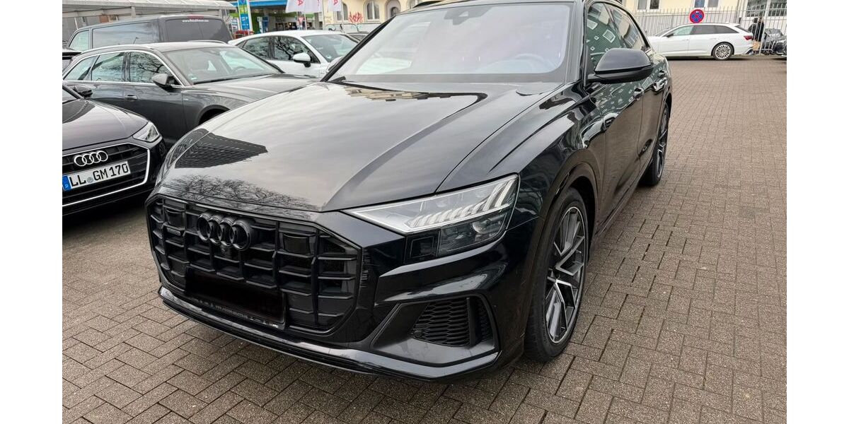 Audi Q8 236.000 km 34.900 &euro; Aachen 52078