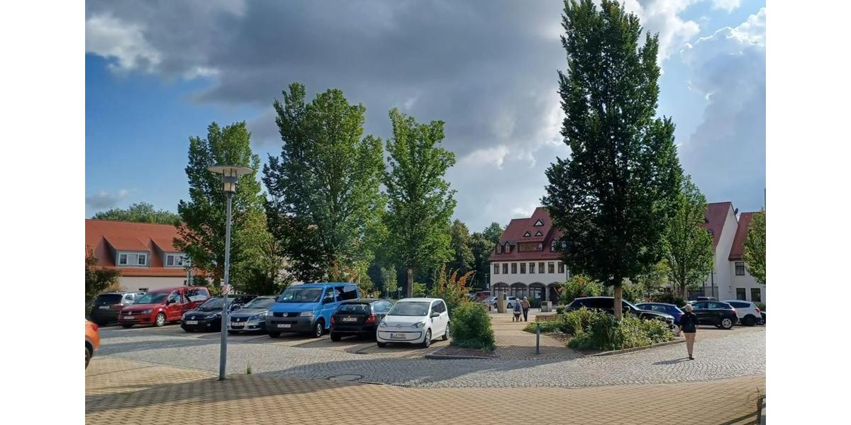  Machern am Schloss sonnige 2 Zimmer Aufzug im Haus zimmer