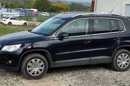 VW Tiguan 247.000 km 2.950 € Dotternhausen 72359