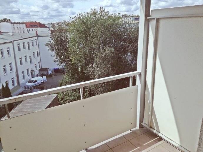 Gemütliche Ein-Zimmer-Wohnung++mit Balkon++im 1. Obergeschoss 1 zimmer