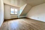 Schöne 4-ZKB-Dachgeschoss-Wohnung in Butzbach-Pohl-Göns! (Bitte sonstige Angaben beachten)