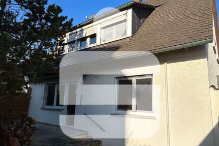 Haus zum Kaufen in Eckental 370.000 € 102 m² 5 zimmer