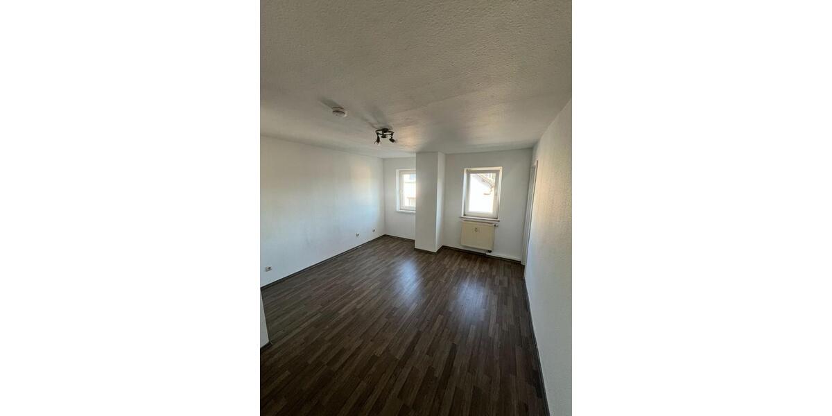 4-Zimmer-Mietwohnung in Bahnhofsnähe –Höchst im Odenwald 4 zimmer