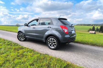 SsangYong Korando 101.000 km 8.900 &euro; Freudenstadt 72250