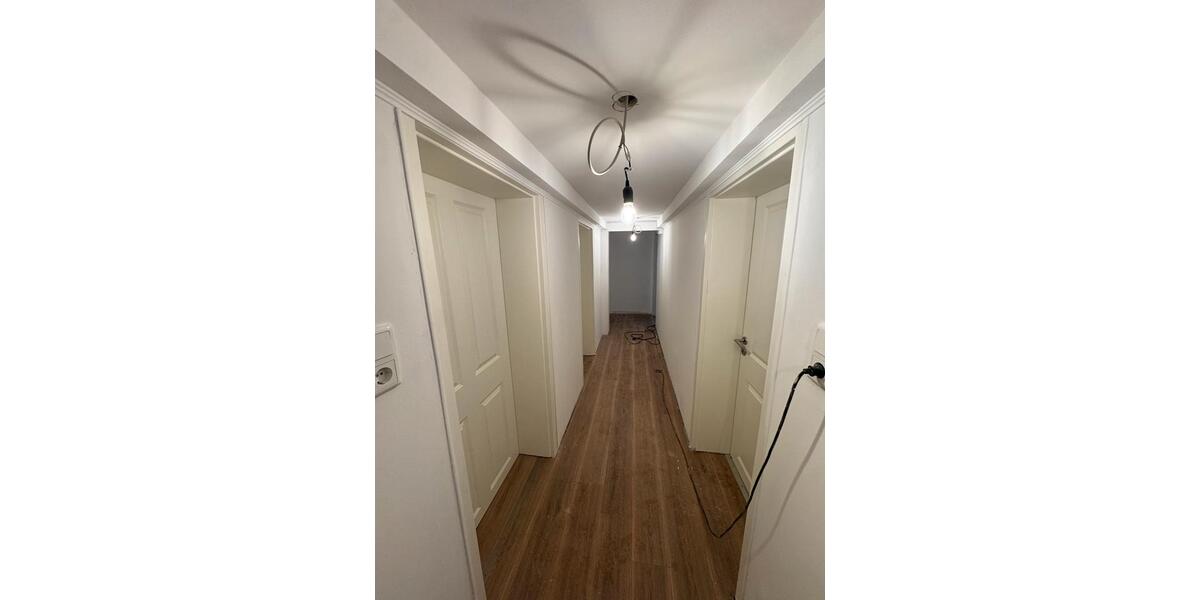 4 Zimmer Wohnung EG Soutteran Mit Garten auch Als WG oder Monteur 4 zimmer