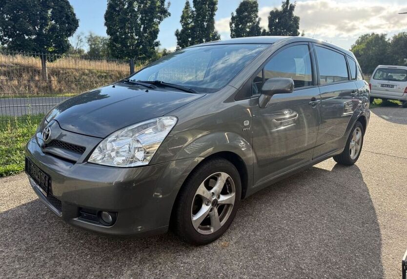 Corolla Verso