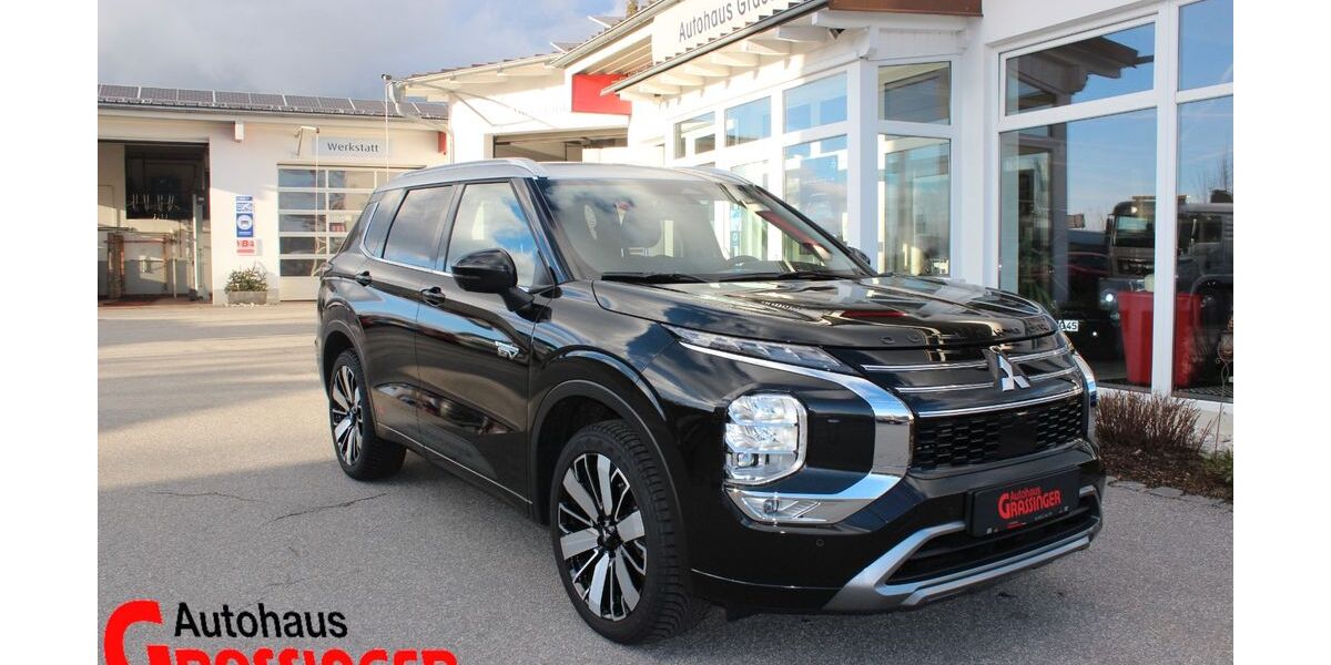 Mitsubishi Outlander 8.000 km 51.390 &euro; Regen 94209