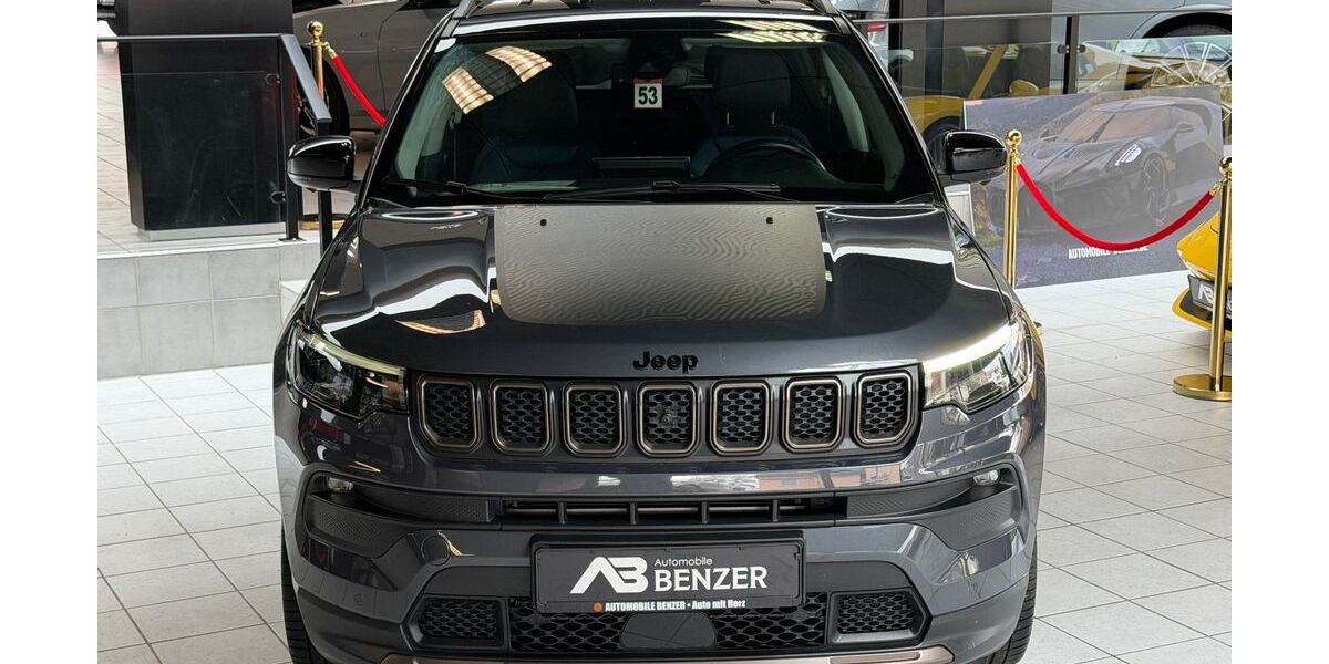 Jeep Compass 48.000 km 22.800 &euro; Wirges 56422