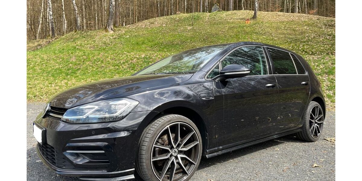 VW Golf 126.000 km 17.000 &euro; Neustadt bei Coburg 96465