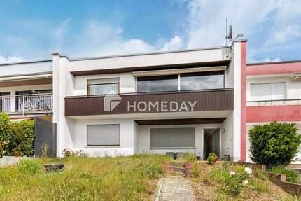 Attraktives Atrium Haus mit ELW und großzügigem Garten - vielseitig nutzbar und sofort verfügbar 7 zimmer