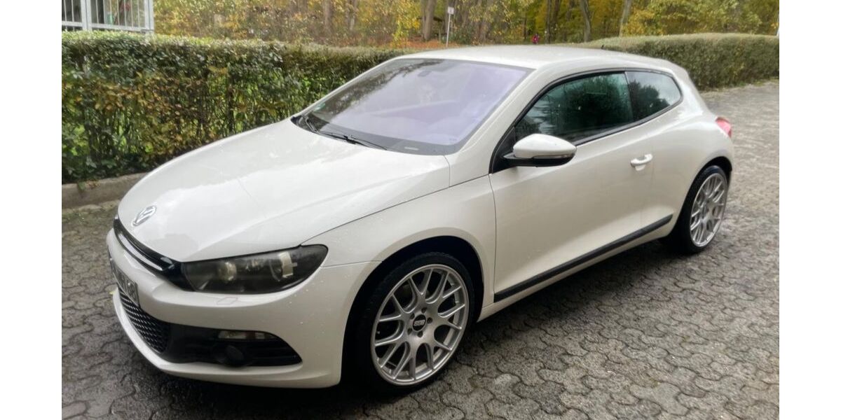 VW Scirocco 230.901 km 5.200 &euro; Hadamar 65589