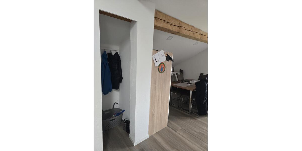 Dachgeschoßwohnung Limburg an der Lahn - 2 Zimmer, 85 m&sup2;, 790&euro; | Angebot:26406721