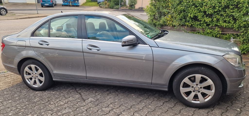 Mercedes-Benz C 200 154.000 km 5.750 &euro; Neuffen 72639