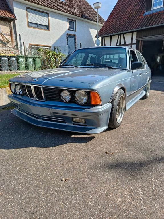 BMW 745 102.000 km 19.800 € Marbach 71672