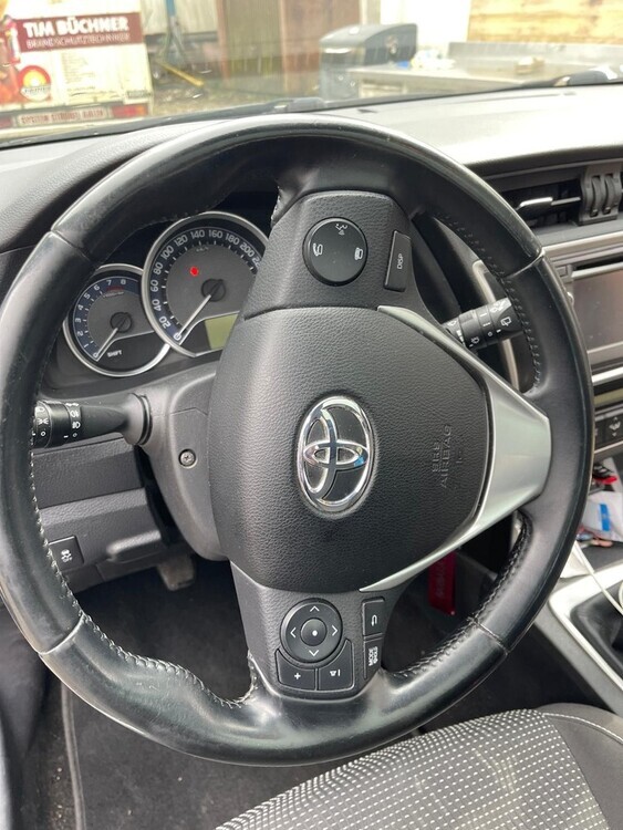 Auris Touring
