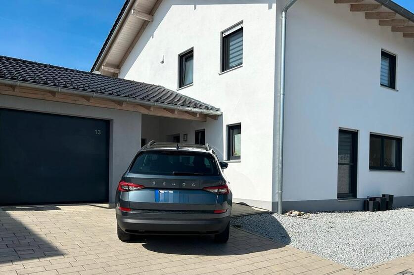 Haus in Niedertaufkirchen – 4 Zi. + EBK + Garage