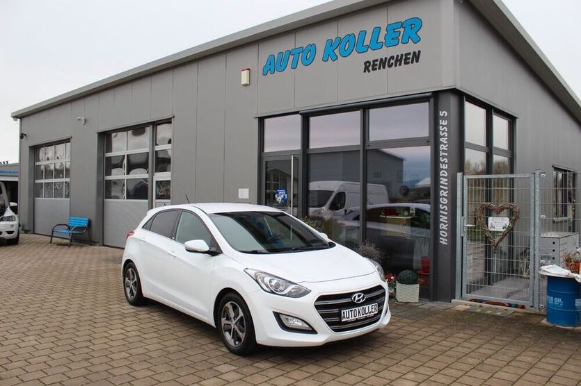 i30