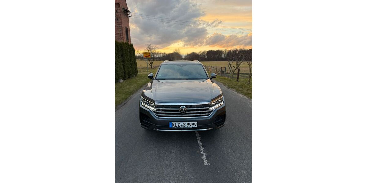 VW Touareg 75.280 km 53.000 &euro; Klötze 38486
