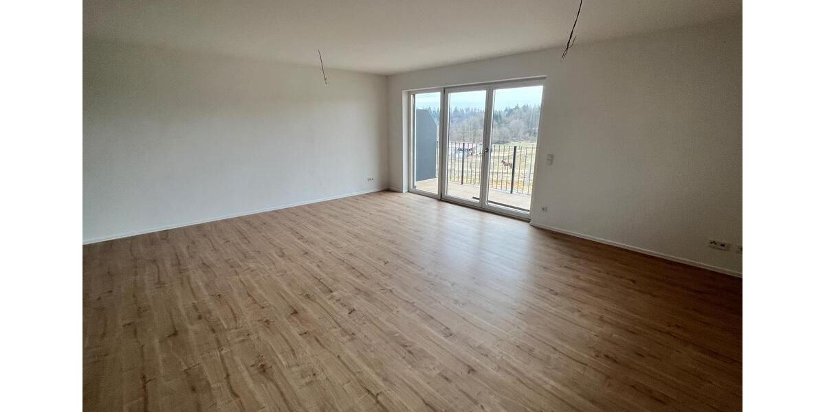 Etagenwohnung Tiefenbach - 3 Zimmer, 96 m&sup2;, 1.100&euro; | Angebot:26632575
