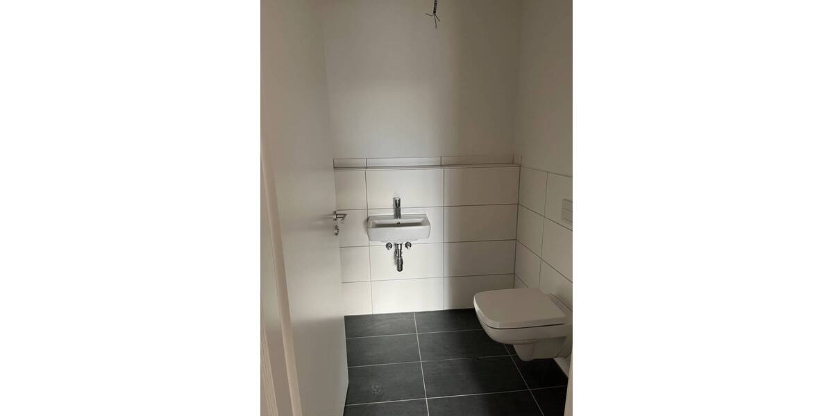 **Köngen: Burgweg: Ihre neue 3-Zimmer-Wohnung mit eigenem Gartenanteil wartet auf Sie** 3 zimmer