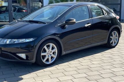Honda Civic 77.350 km 7.999 &euro; Urbach (30km östlich von Stuttgart) 73660