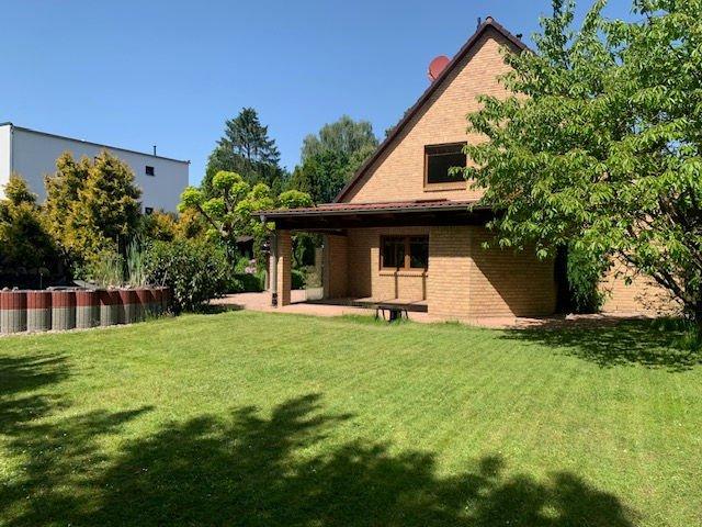 Einfamilienhaus Uetze - 7 Zimmer, 225 m&sup2;, 640.000&euro; | Angebot:26807108