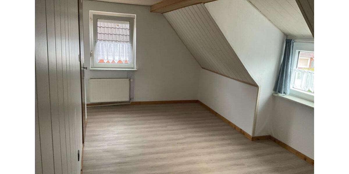 Reihenhaus Emden Rysumer Landstraße - 3 Zimmer, 118 m&sup2;, 158.000&euro; | Angebot:26935342