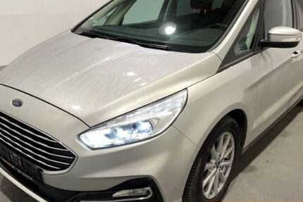 Ford Galaxy 150.000 km 19.950 € Norderstedt 22848