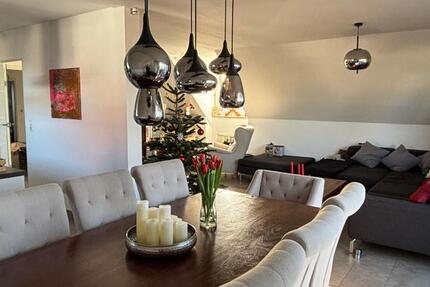 Einziehen und Wohlfühlen! ETW in WD Nähe Piuskirche! 4 zimmer